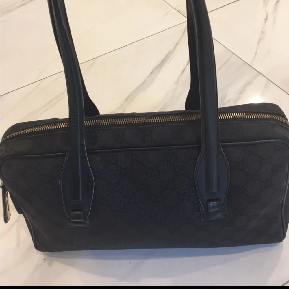 💯Authentic Gucci - Picture 13 of 16